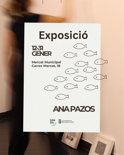 Exposición de la artista local Ana Pazos