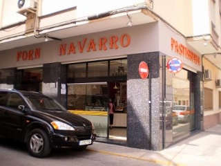 FORN I PASTISSERIA NAVARRO (VIKY)
