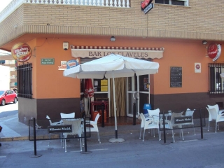 BAR LOS CLAVELES