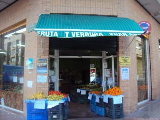 FRUTERIA KHAN ARIF